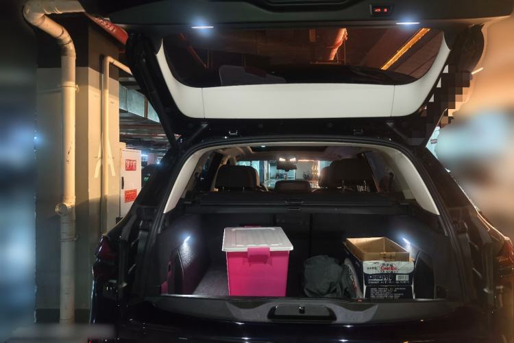 Used BMW X5 2023 xDrive 30Li Luxury M Sport Package
