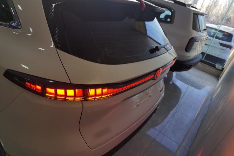 Used Changan CS75 PLUS 2025 4th Generation UItra 2.0T New Blue Whale – Smart & Powerful Version
