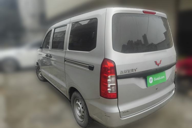 Used Wuling Hongguang V 2022 1.5L Jingqu Edition Electric-Assist LAR
