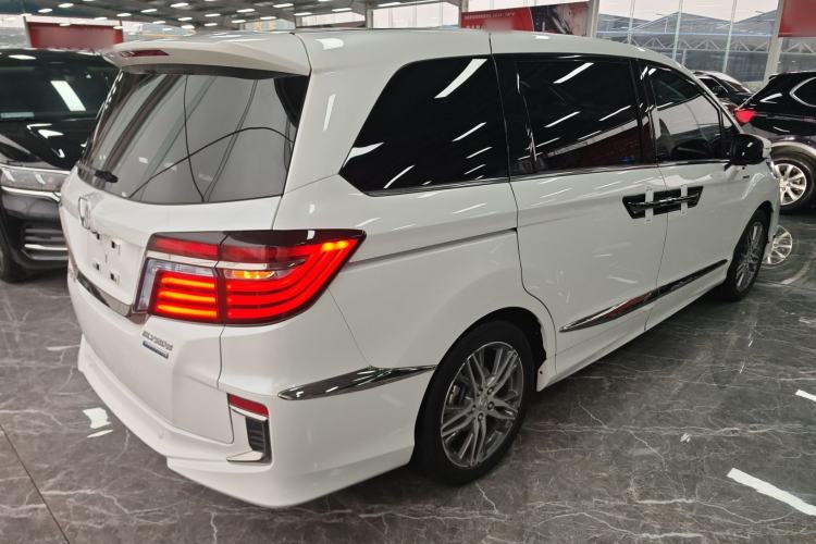 Used Honda Elysion 2019 2.0L Hybrid Luxury Edition
