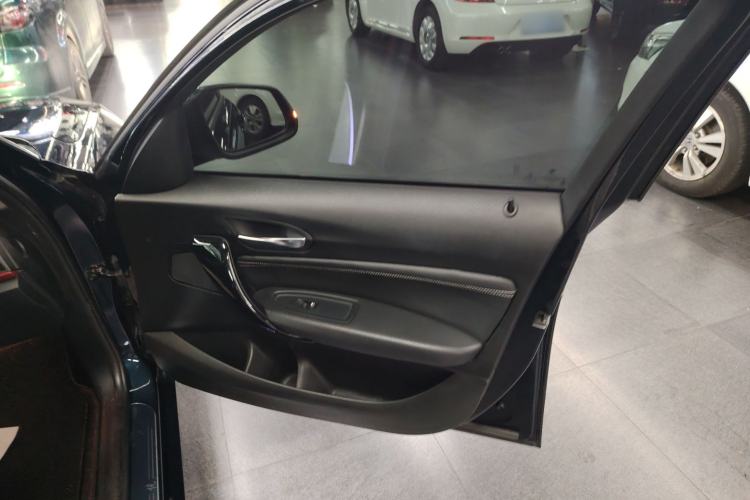 Used BMW 1 Series 2016 120i Sport Design Package