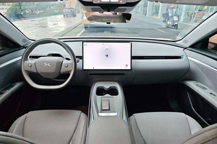 Used XPeng MONA M03 2024 620 with Ultra-Long Range