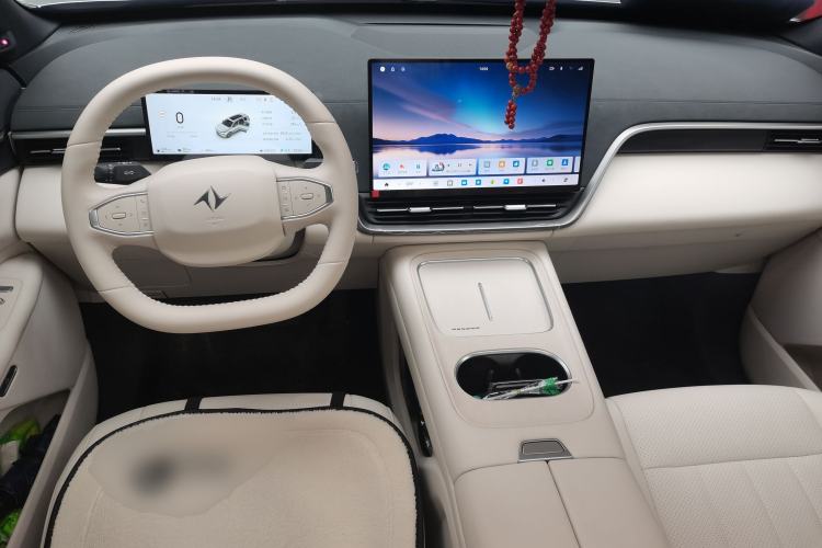 Used Dongfeng eπ eπ008 2026 Model Six-Seat Range-Extended Family Edition
