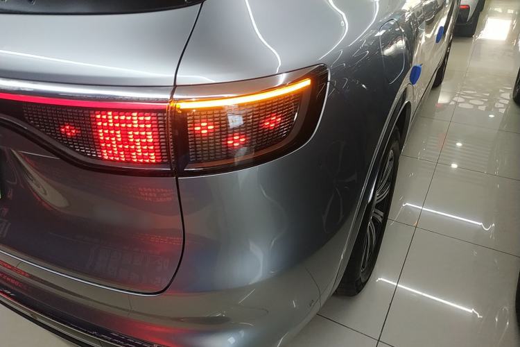 Used Hima AITO M8 2025 Extended-Range Max Version 37 kWh 6-Seater
