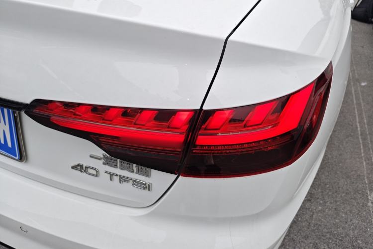 Used Audi A4L 2022 40 TFSI Luxury Dynamic Model