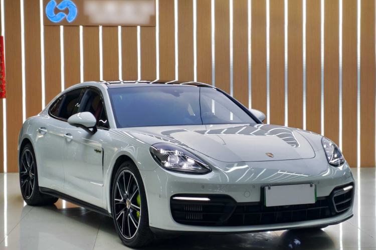 Used Porsche Panamera 2023 Panamera 4 E-Hybrid Platinum Edition 2.9T
