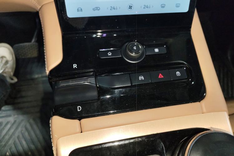 Used Nio ES8 2018 Founder Edition
