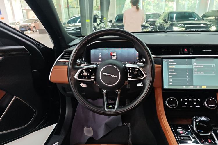 Used Jaguar XFL 2022 XFL 2.0T P250 Two-Wheel-Drive Elite Sport Edition