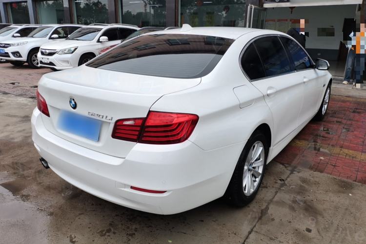 Used BMW 5 Series 2014 520Li Elegant Model
