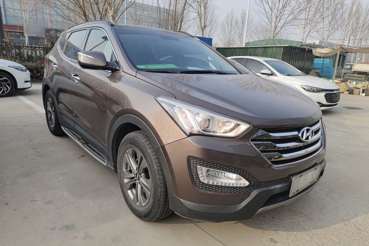 Used Hyundai Santa Fe 2013 2.4L Automatic Two-Wheel Drive Smart Version
