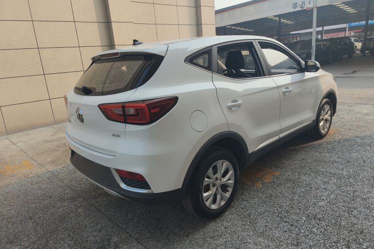 Used MG ZS 2018 1.5L Manual Fashion Edition China V-standard
