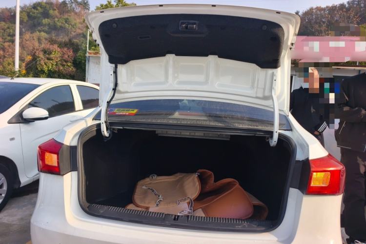 Used Roewe 360 2016 1.5L Automatic Smart Screen Version
