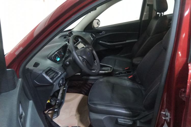 Used Ford Escort 2015 1.5L Automatic Fashion Model
