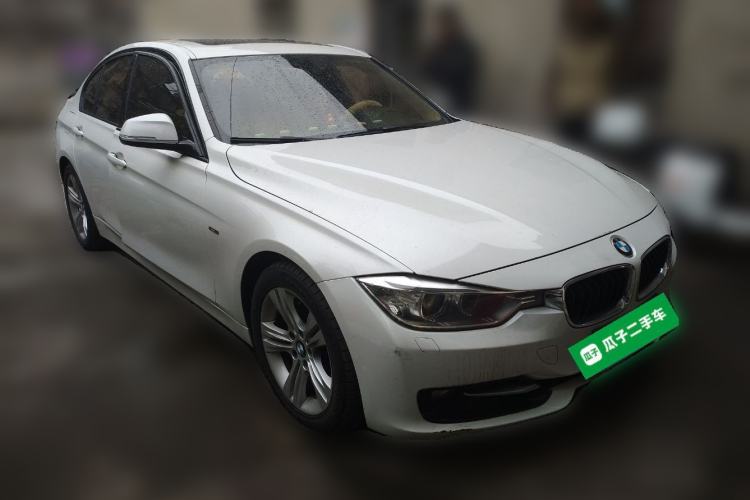 Used BMW 3 Series 2014 320i Sport Design Package
