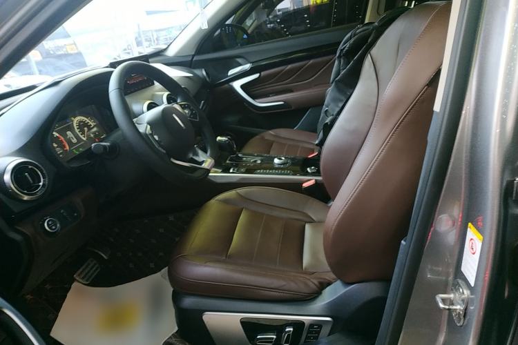 Used Wey VV7 2017 2.0T Flagship Model
