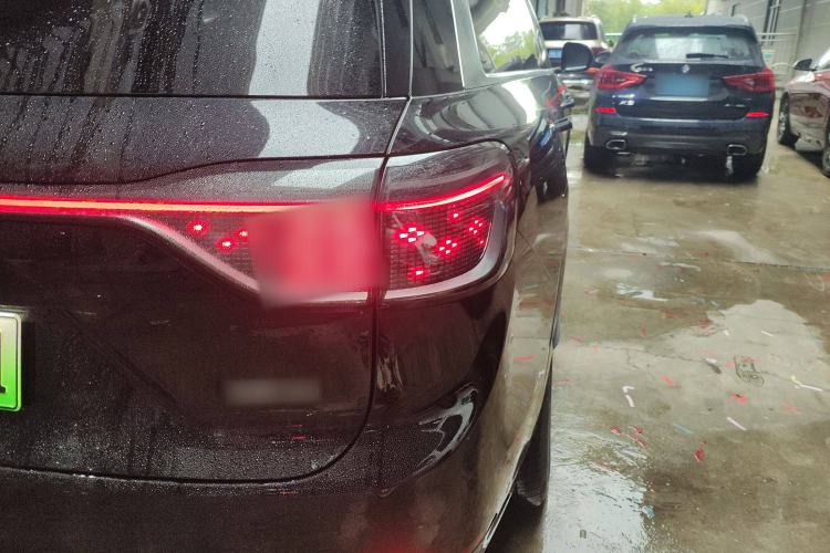 Used Hima AITO M9 2024 Range-Extended Ultra Version 52 kWh 5-Seater Model
