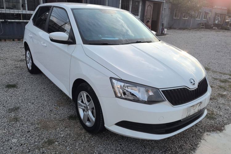 Used Skoda Fabia 2017 1.4L Automatic Car Enjoy Edition
