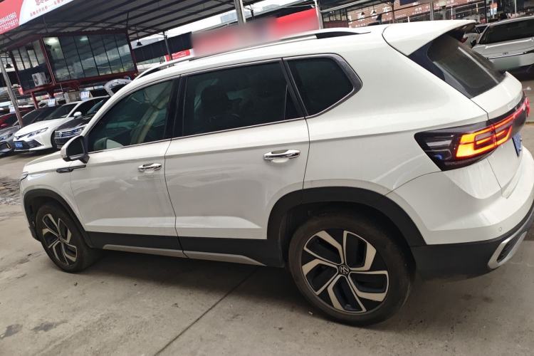 Used Volkswagen Tharu 2023 300TSI Two-Wheel-Drive Full Moon Edition
