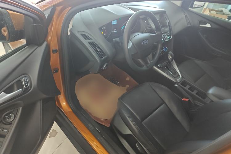 Used Ford Focus 2017 Hatchback 1.6L Automatic Comfort Plus SmartDrive Edition
