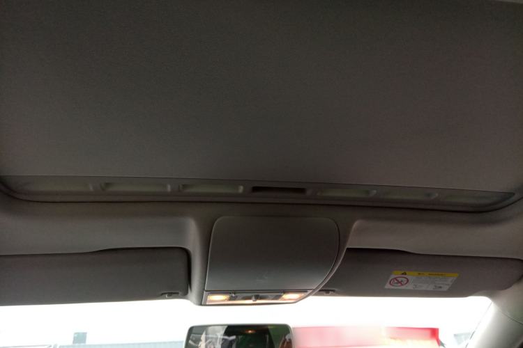 Used Volkswagen Polo 2016 1.6L Automatic Comfort Model
