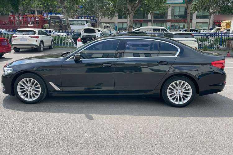 Used BMW 5 Series 2020 525Li Luxury Package