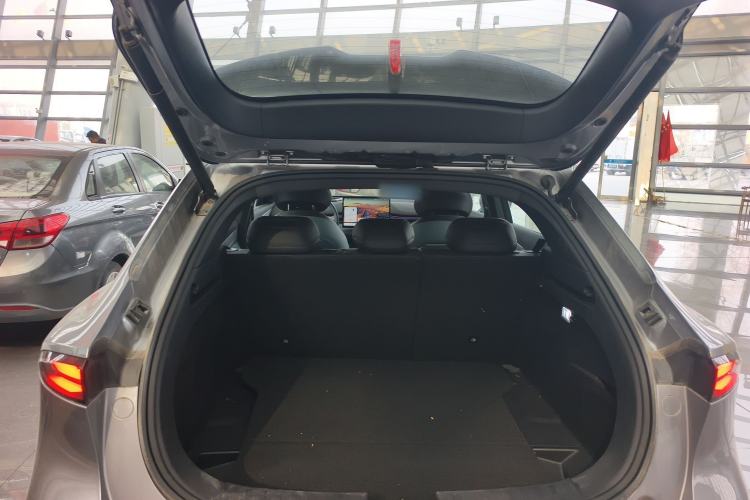 Used  S05 2024 510 Ultra Pure Electric Version
