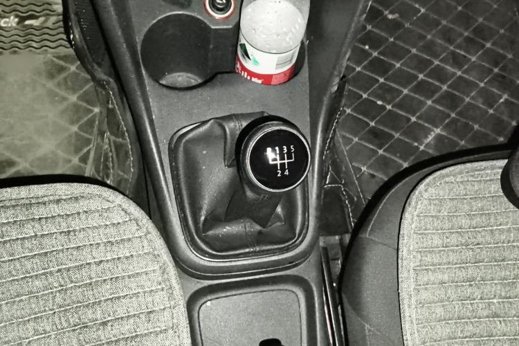 Used Volkswagen Polo 2014 1.4L Manual Fashion Edition