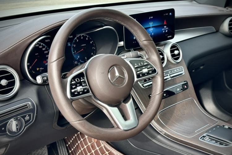 Used Mercedes-Benz GLC 2021 GLC 260 L 4MATIC Luxury Model
