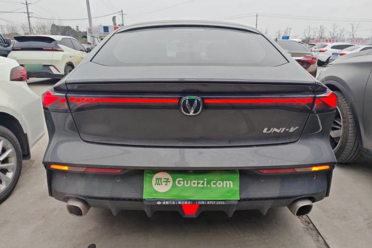 Used Changan UNI-V 2022 1.5T Smart Navigation Version