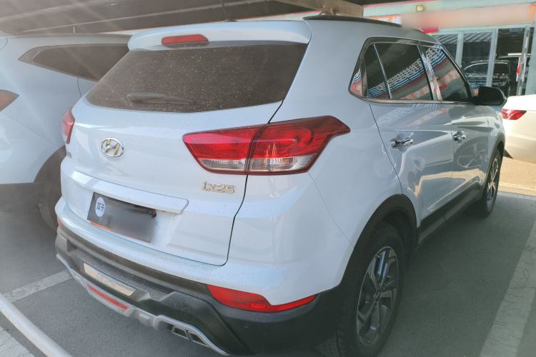 Used Hyundai ix25 2017 1.6L Automatic Smart Version
