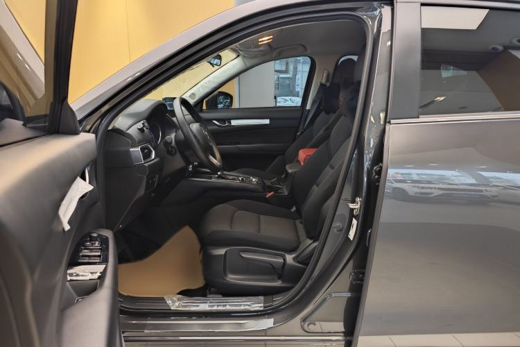 Used Mazda CX-5 2024 2.0L Automatic Two-Wheel Drive Comfort Version
