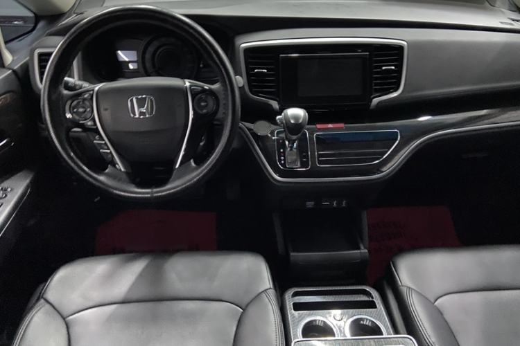 Used Honda Odyssey 2018 2.4L Comfort Version
