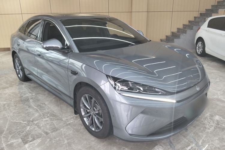 Used BYD Qin L 2025 EV 545KM Beyond Version

