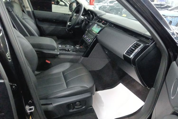 Used Land Rover Discovery 2018 3.0 SC V6 SE
