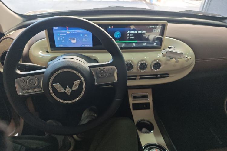 Used Wuling Bingo 2023 203km Light Edition
