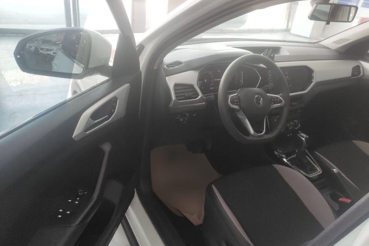 Used Volkswagen Tacqua 2023 200TSI DSG Joy-Connect Edition
