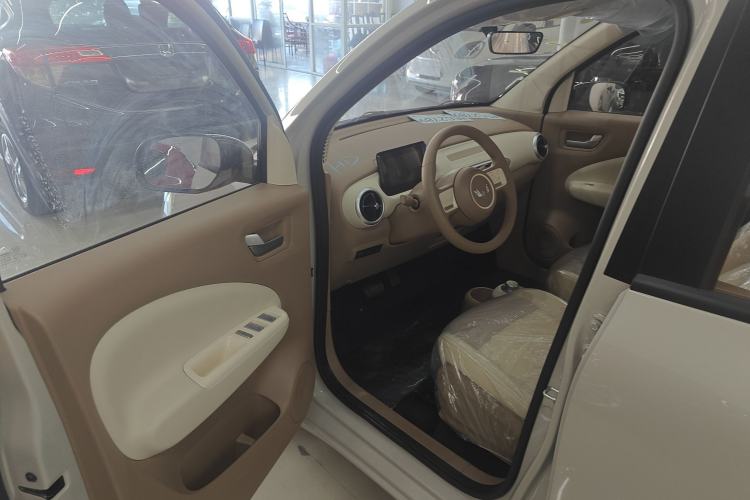 Used Wuling Hongguang MINIEV 2025 Four-Door Version Advanced Edition
