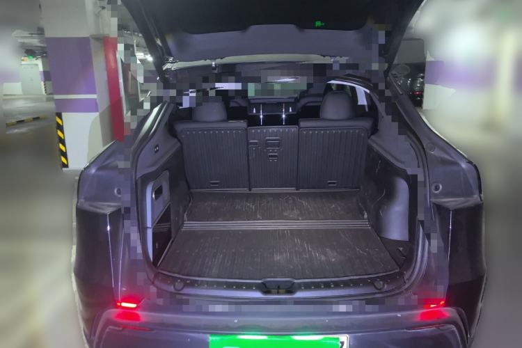 Used Tesla Model Y 2025 Rear-Wheel-Drive Version