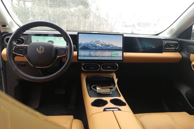 Used Leapmotor C11 2024 All-Electric 580 Luxury Edition
