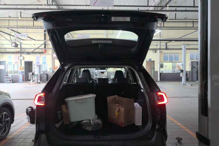 Used Toyota Wildlander 2023 Dual-Motor 2.5L E-CVT Four-Wheel Drive Prestige Edition
