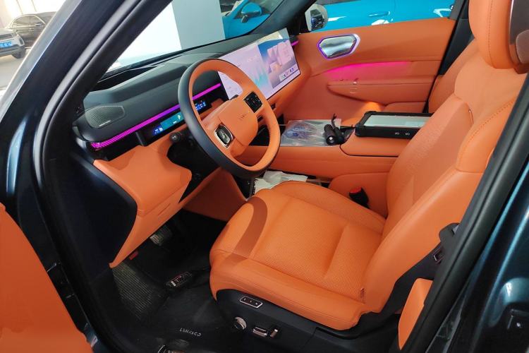 Used Lynk & Co 900 2025 2.0T Ultra
