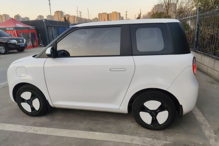 Used  Lumin 2023 301km Honey Dew Edition
