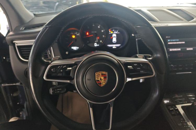 Used Porsche Macan 2017 Macan 2.0T
