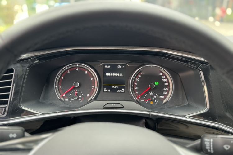 Used Volkswagen Tayron 2020 330TSI Two-Wheel Drive Luxury Smart Connectivity Version
