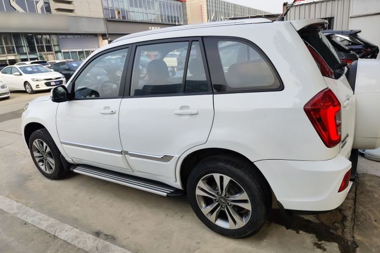 Used Chery Tiggo 3 2015 1.6L CVT ZhiShang Commemorative Edition
