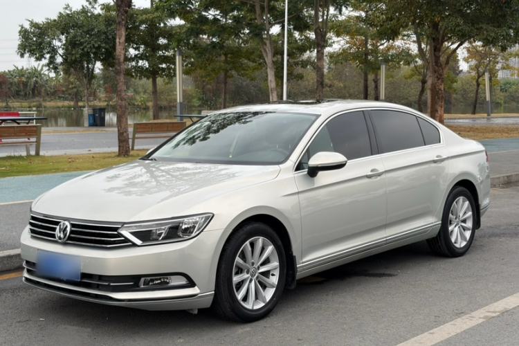 Used Volkswagen Magotan 2018 330TSI DSG Advanced Model