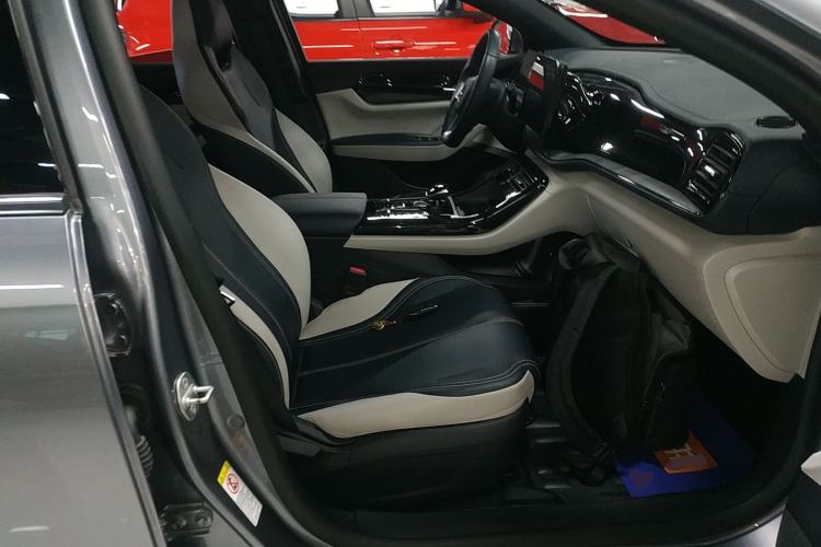 Used BYD Qin PLUS 2023 Champion Edition DM-i 55KM Leading Model
