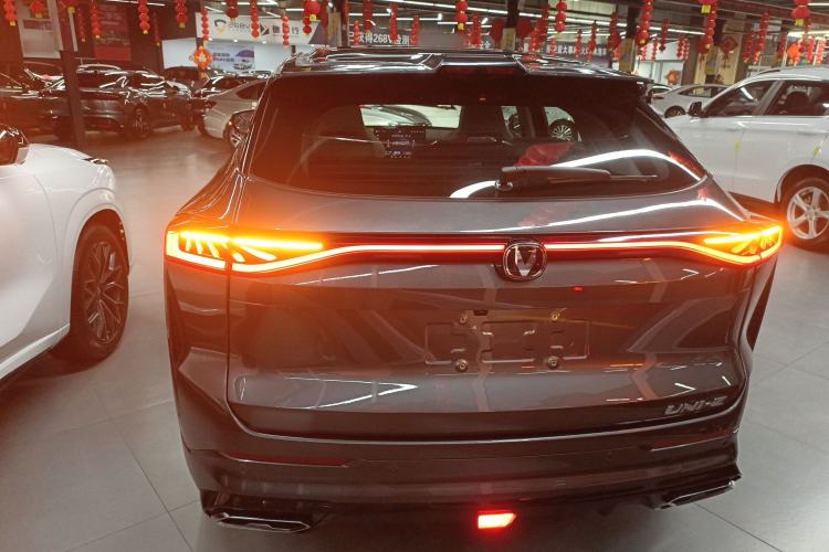 Used Changan UNI-Z New Energy 2024 Blue Whale Smart Electric iDD 125km Excellence Model
