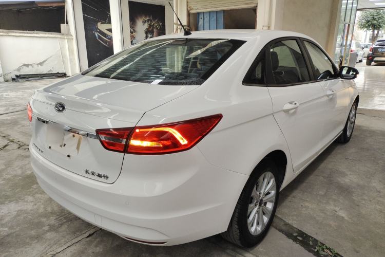 Used Ford Escort 2017 Happiness Edition 1.5L Automatic Fashion Version
