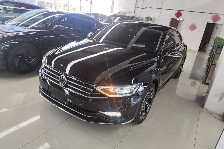 Used Volkswagen Magotan 2020 330TSI DSG Luxury Edition
